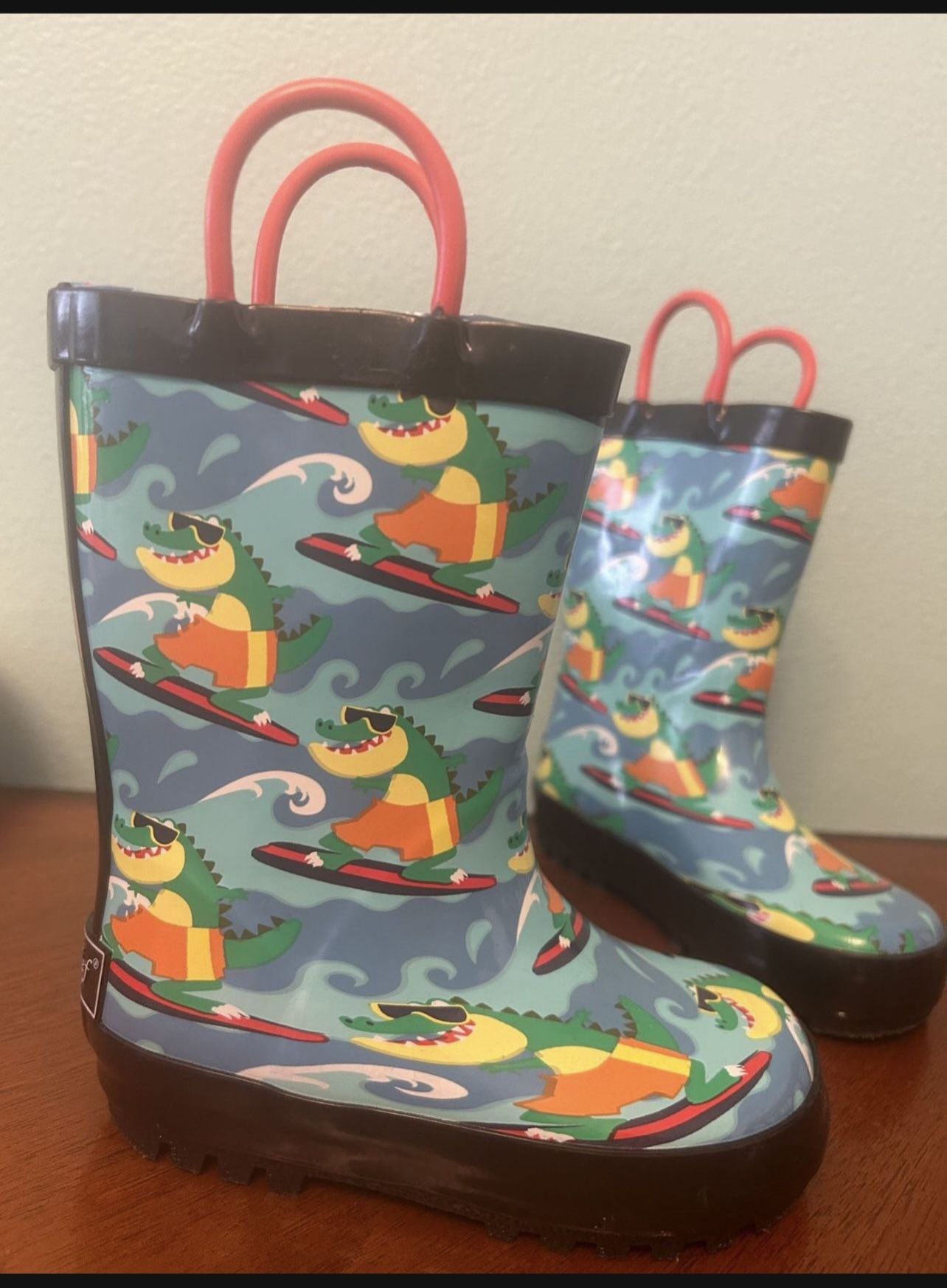 Toddler Rain Boots Size 8