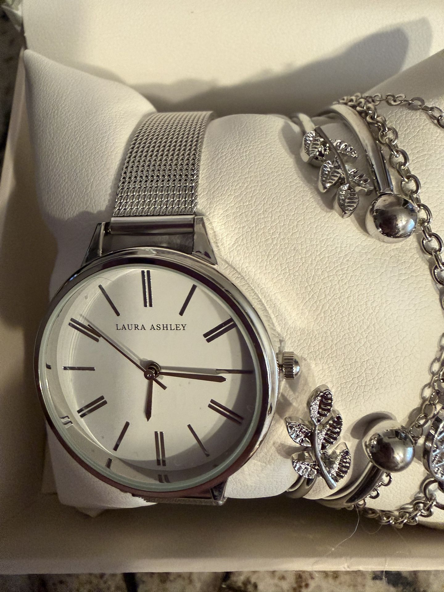 Laura Ashley Silver 5pc Watch And Jewelry Set