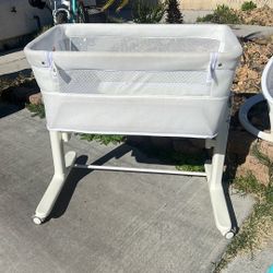 Baby Bedside Bassinet