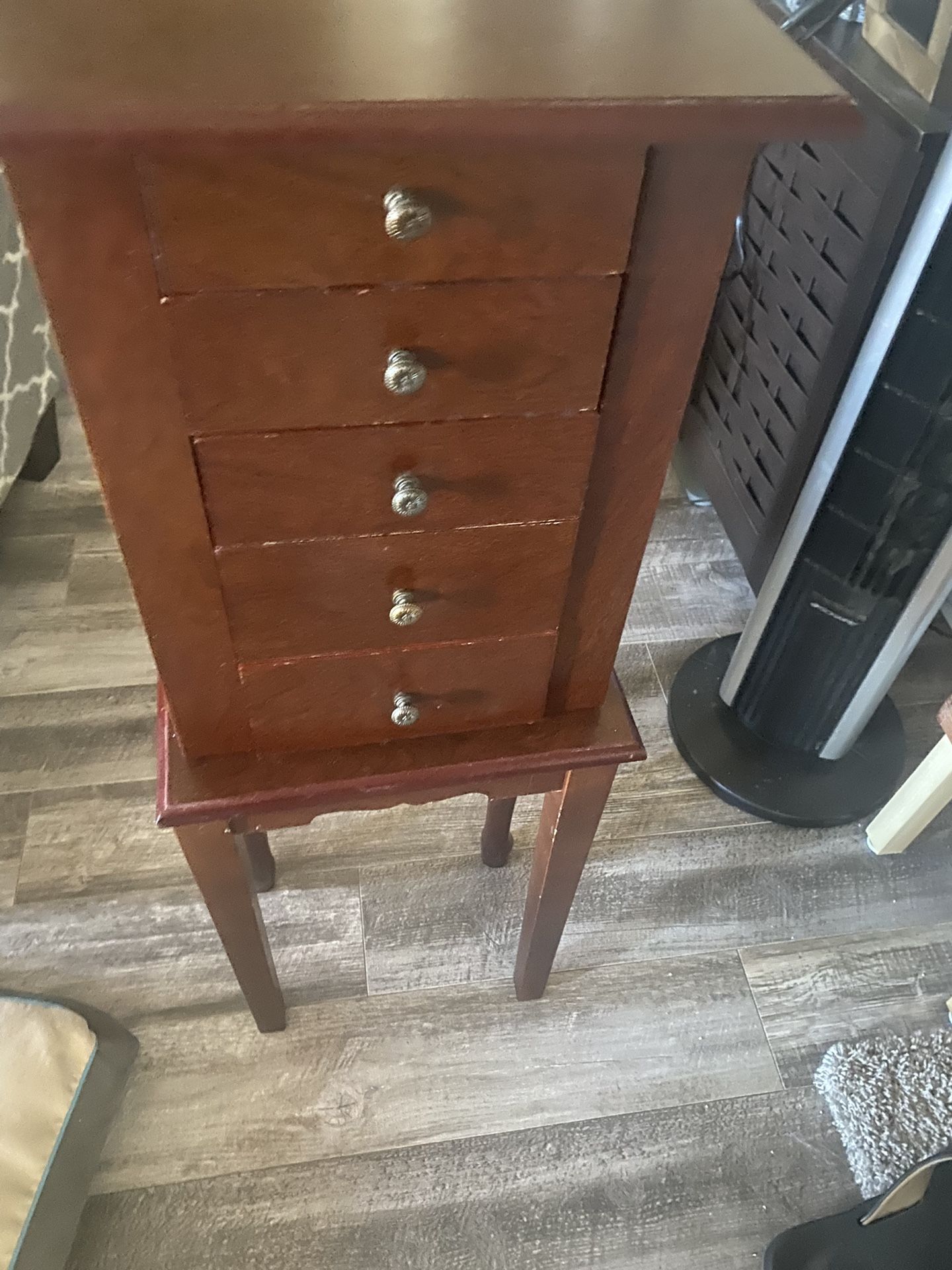 Standing Jewelry Armoire