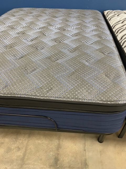 King Size Mattresses GOING FAST! Other sizes available too!