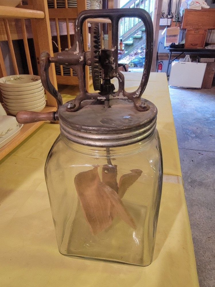Antique Dazey Churn 4 Qt.Butter Churn #40