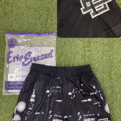 EE Shorts 