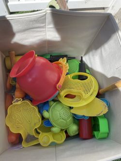 Sand Toys 