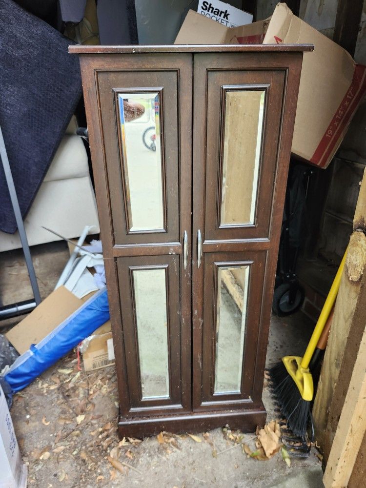Jewelry Chest