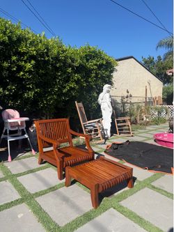 Smith & Hawken Grade A Teak Lounge Chair & Ottoman – Professionally Restored