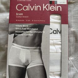 Men’s Calvin Klein Trunks L