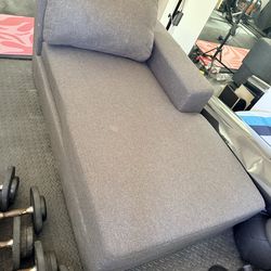 Sectional piece couch