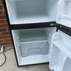 Whirlpool Mini Fridge