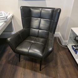 Brown Leather Accent Chair – Excellent Condition – Mid-Century Style