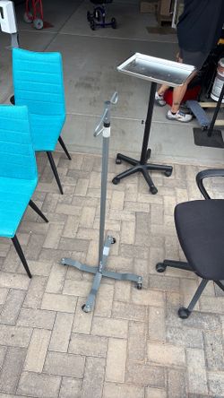 IV pole