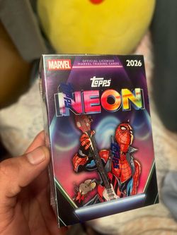Topps Neon Marvel