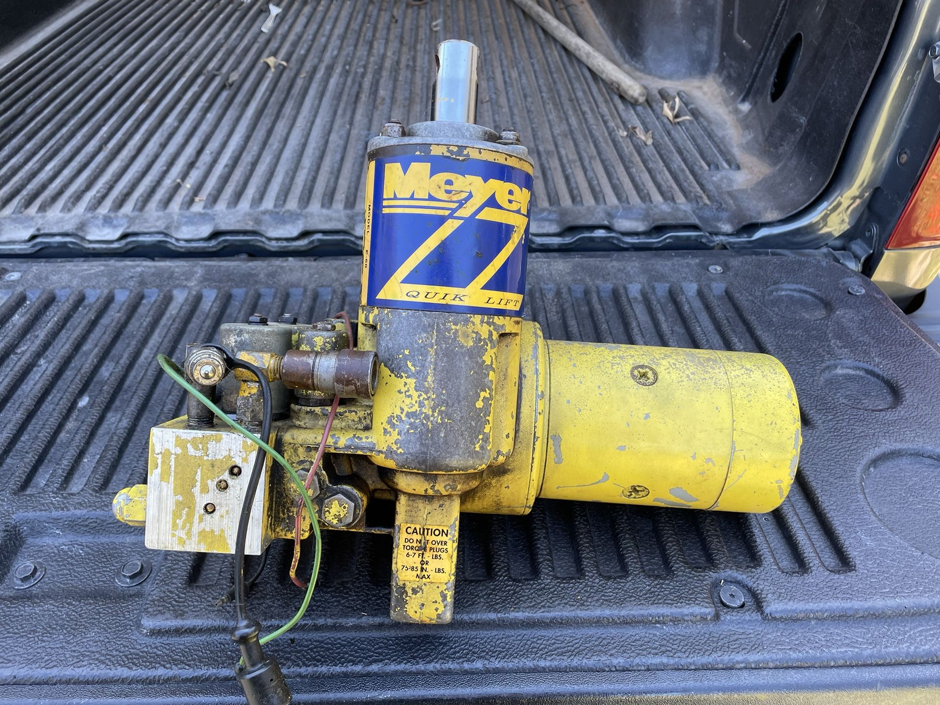 Meyer E-60 Snow Plow Pump