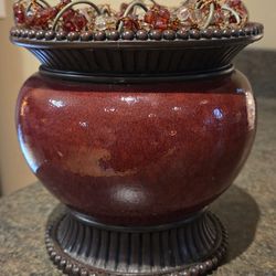 PartyLite Pillar Candle Holder & Beaded Candle Ring Wreath