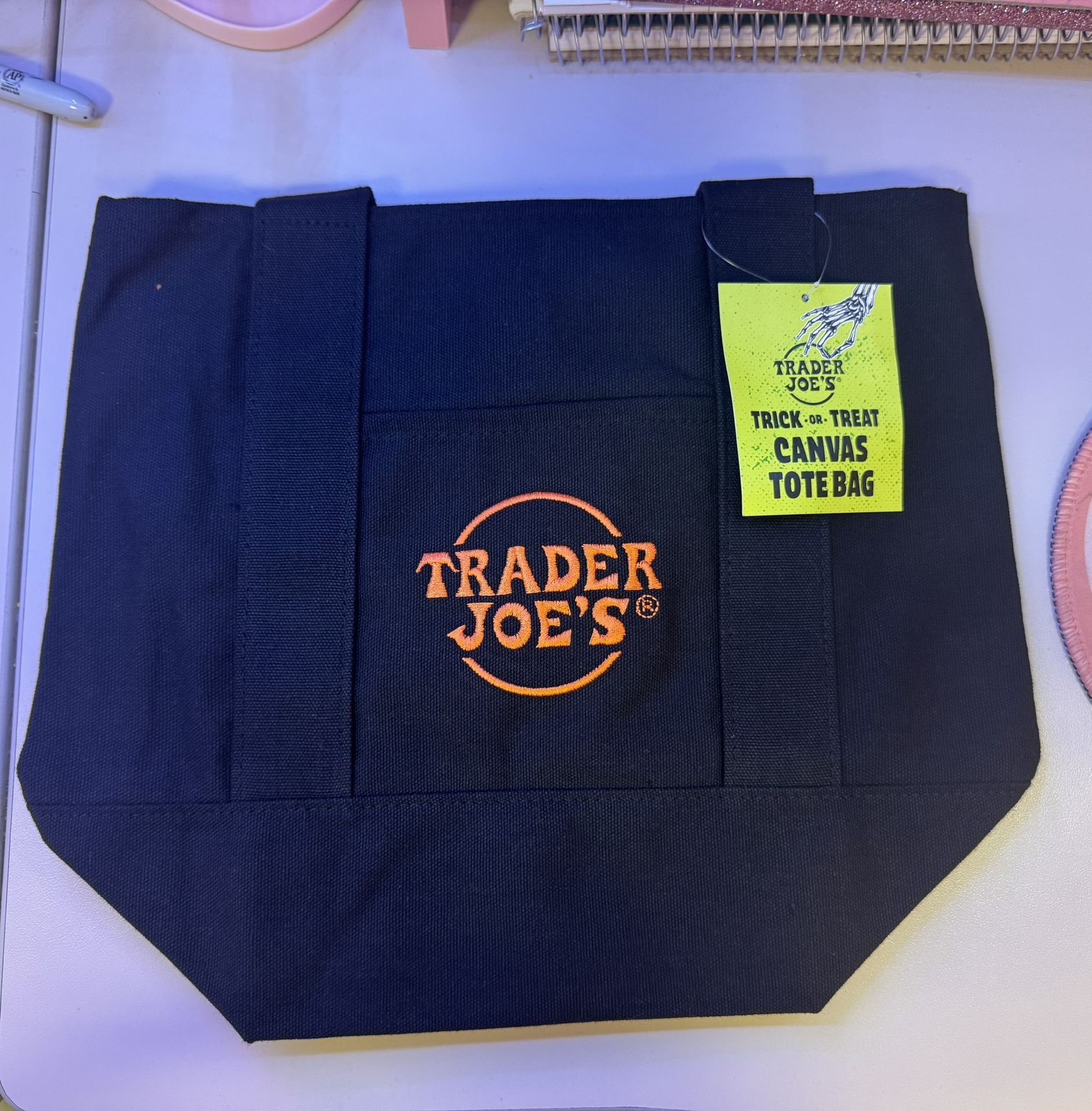 trader joe’s halloween mini tote | black