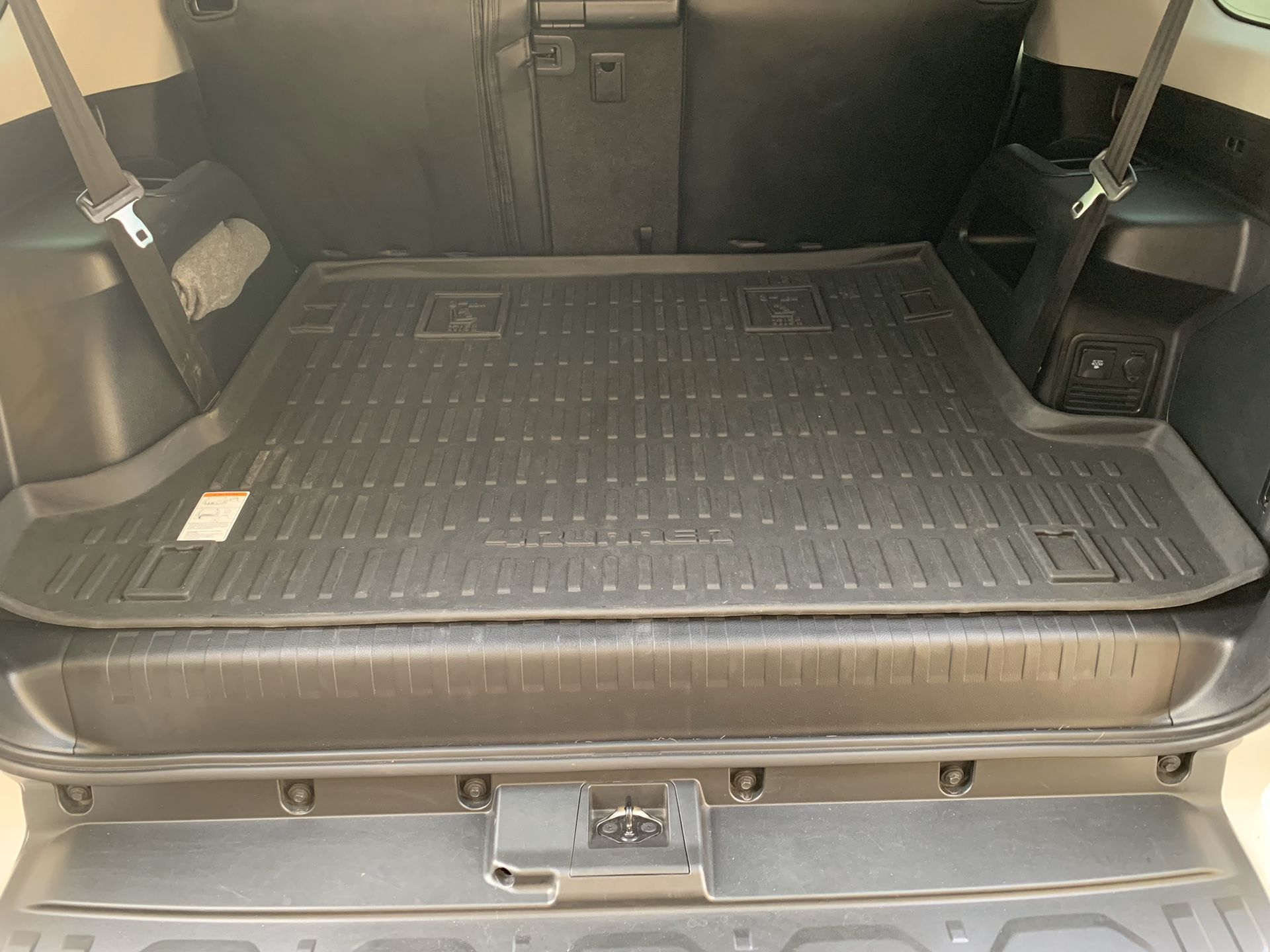 Oem Toyota 4Runner cargo mat for Sale in Modesto, CA OfferUp