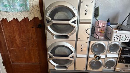 Stereo