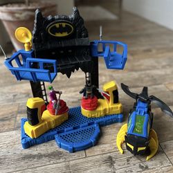 Imaginext DC Super friends Battle Batcave And Batcopter