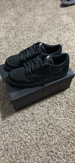 Travis scott black phantoms