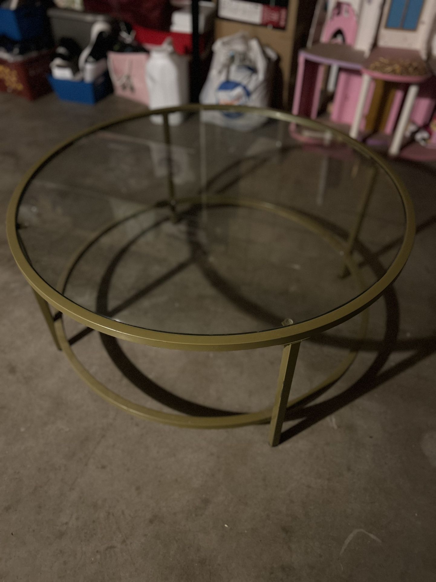 Short Round Table