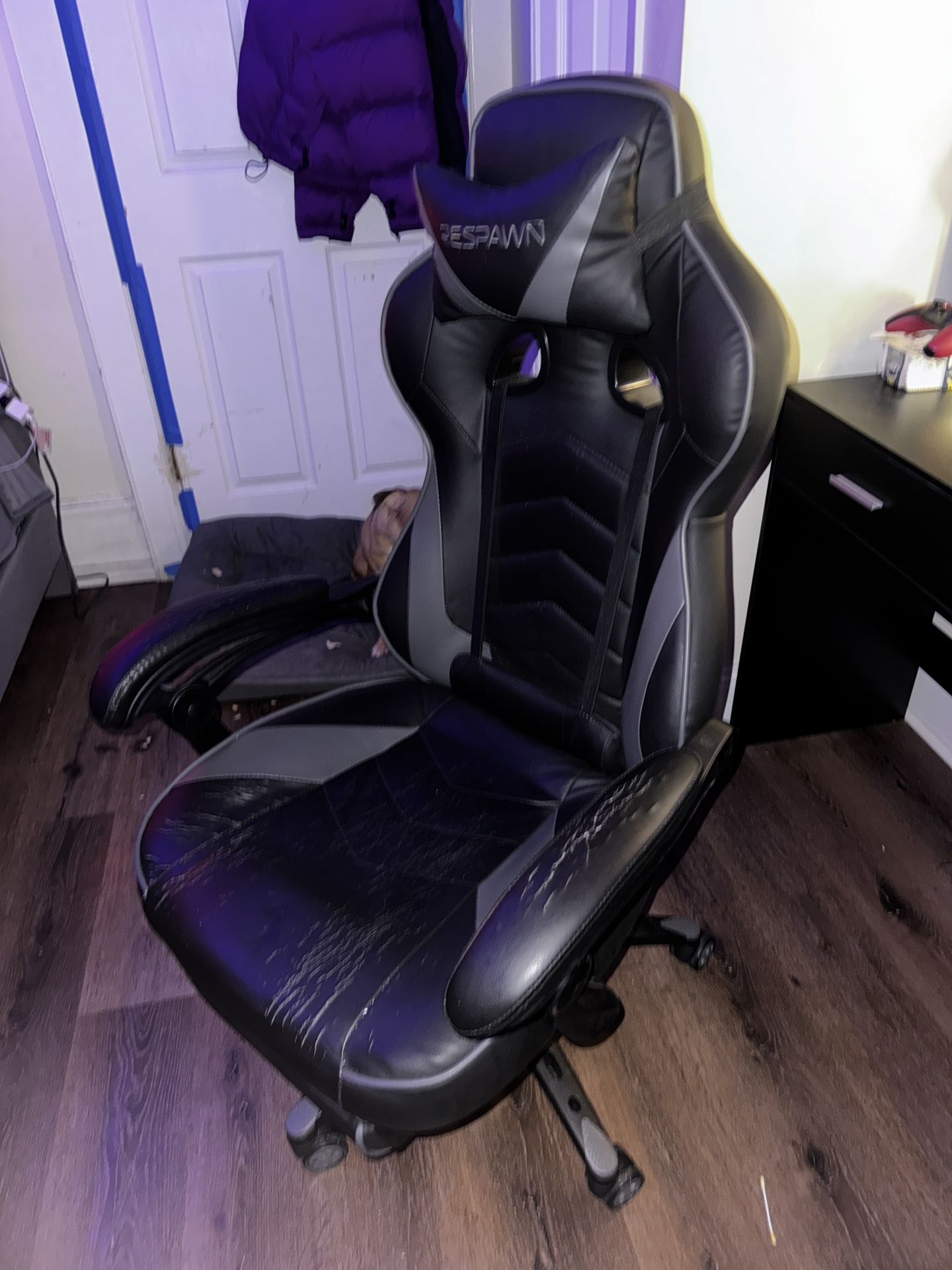 Gaming Chair Pick up only 