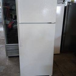 Refrigerator GE Everything Is And Excellent Condition 3 Months Warranty Delivery And Install 