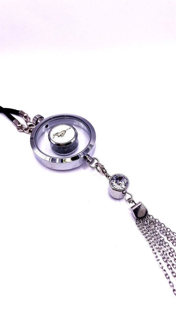 OIL DIFFUSER PENDANT FOR CAR WITH LOGO (MUSTANG)