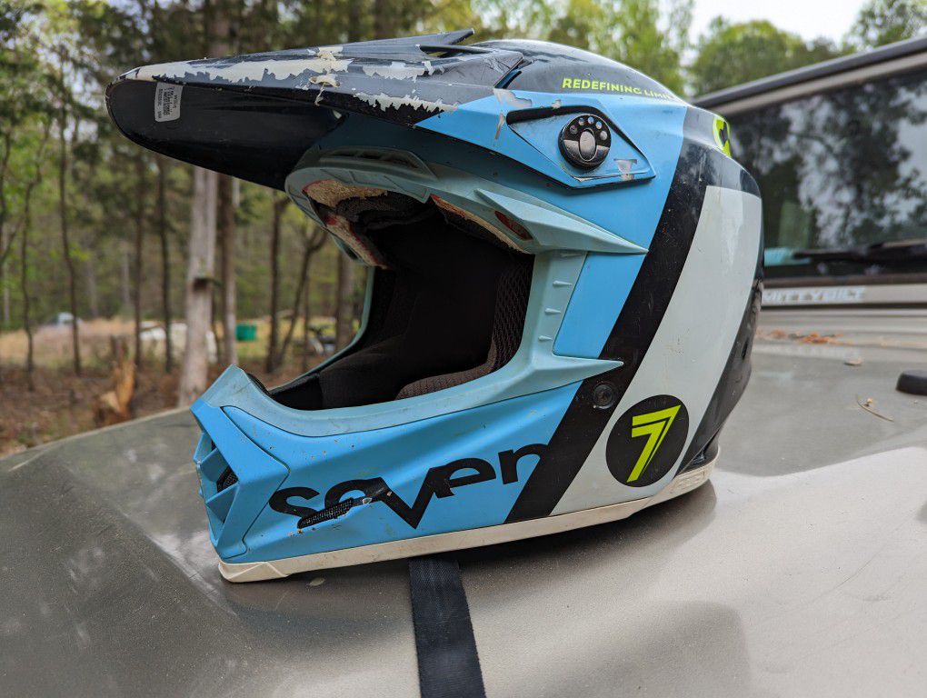 Bell Moto 9 Flex Seven Dirt Bike Motocross Helmet 