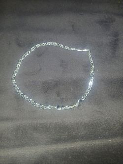 Silver Tone Chain Link Bracelet