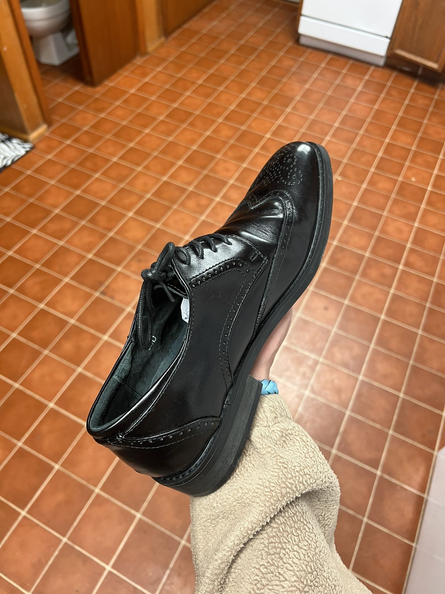 Men's Joseph Abboud Black Dress Shoes Size