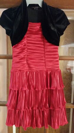 Girl's Dress, Size 12. For 10 - 12 yo.