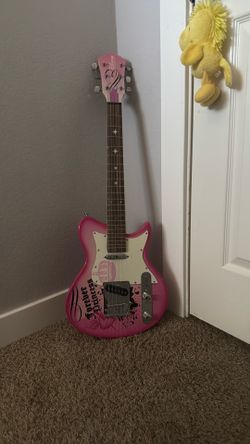 Washburn Disney Princess 3/4 Size Electric Guitar ~2010