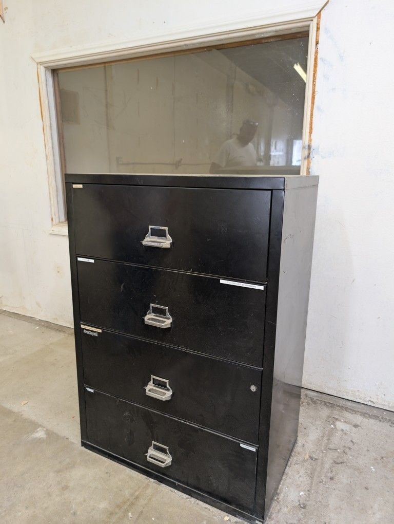 4 Drawer File Cabinet