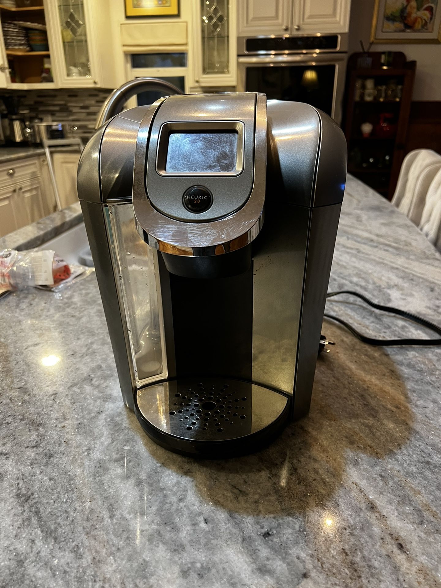 Keurig 2.0 K200 Plus Series Coffee Maker