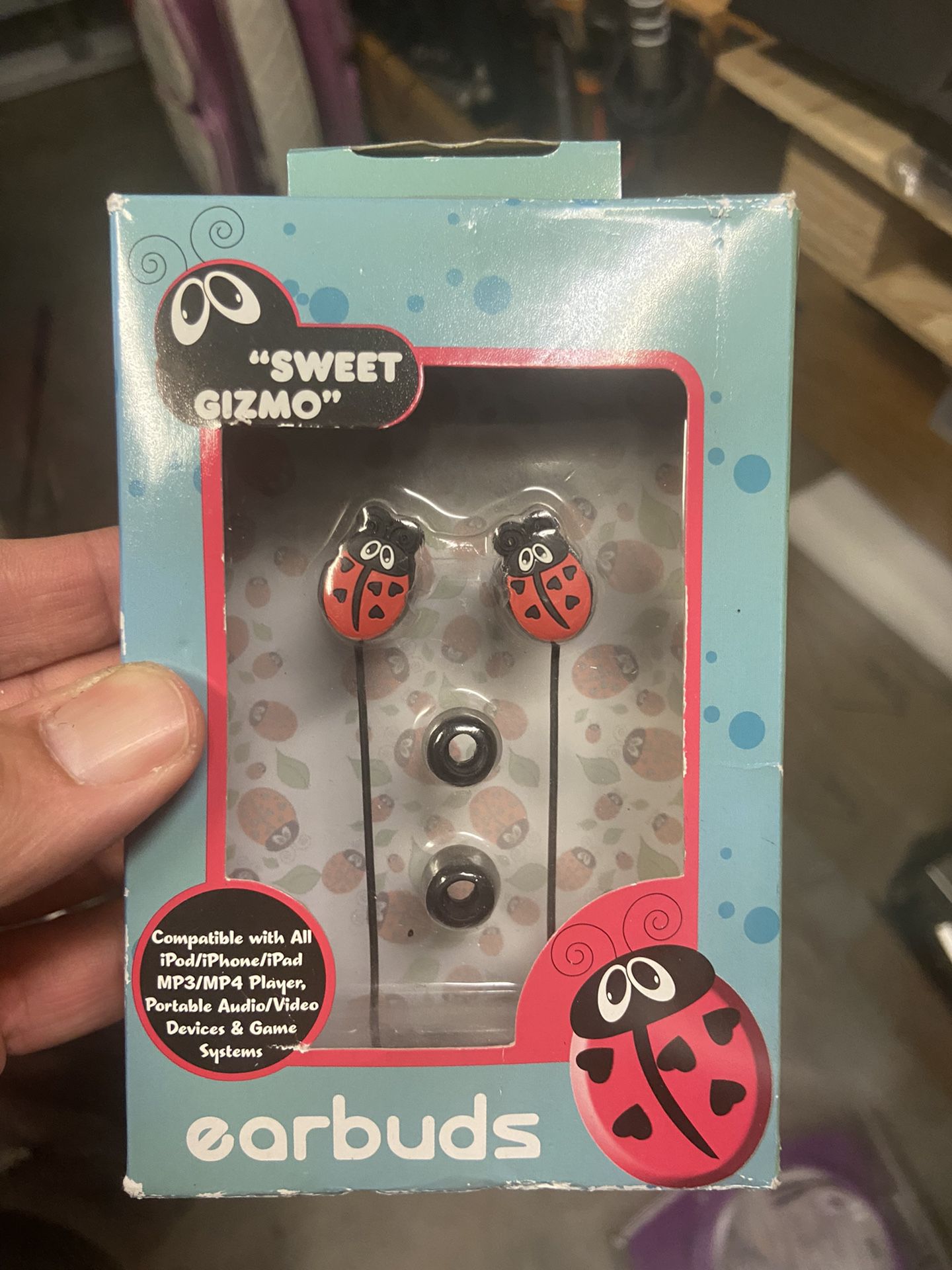 Sweet Gizmo Earbuds