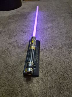 Mace Windu force FX lightsaber