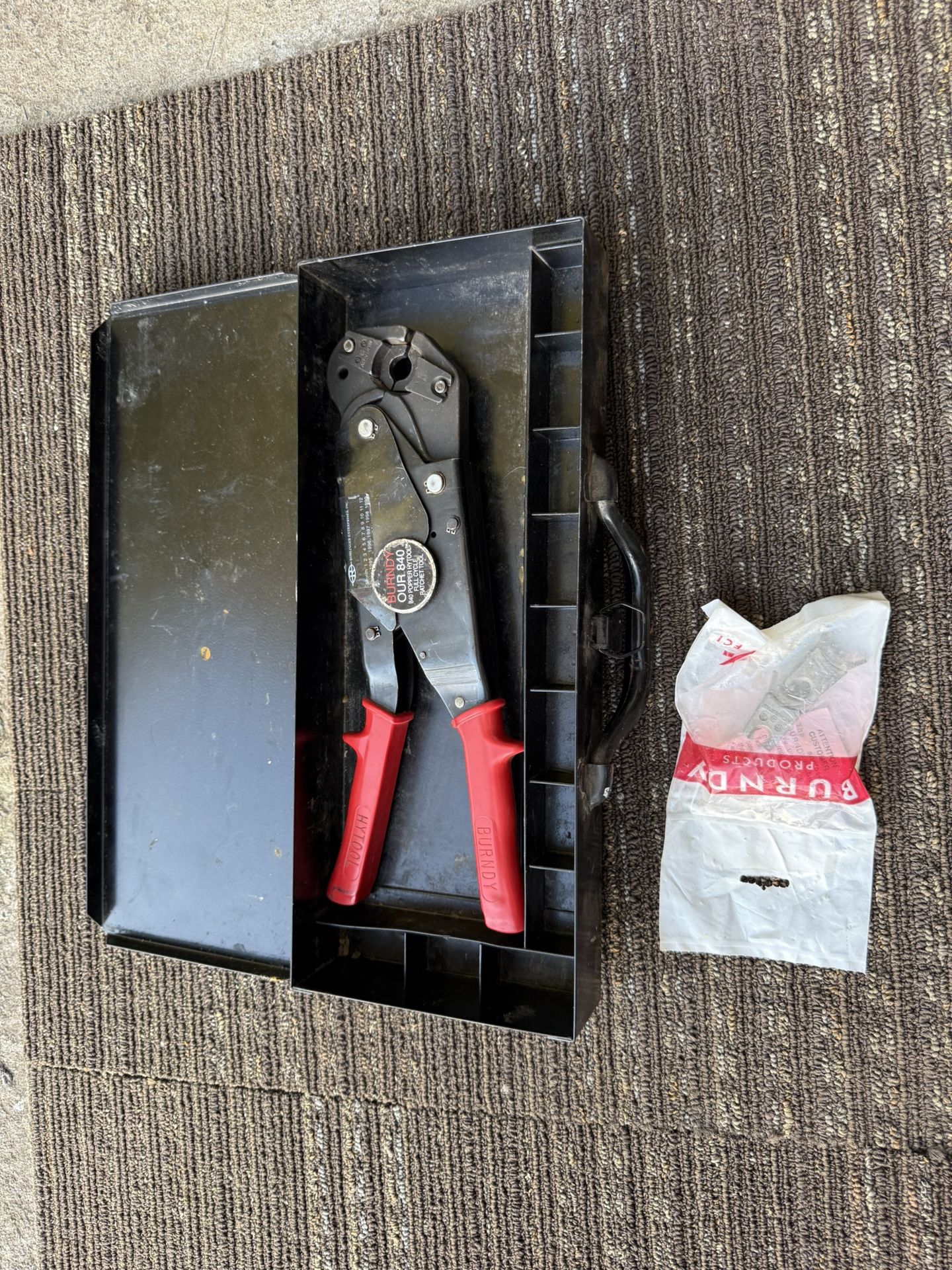 Burndy OUR840 Popper Hytool Full Cycle Ratchet Tool