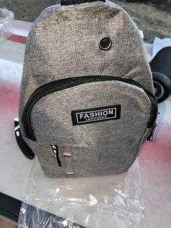 Shoulder pack small