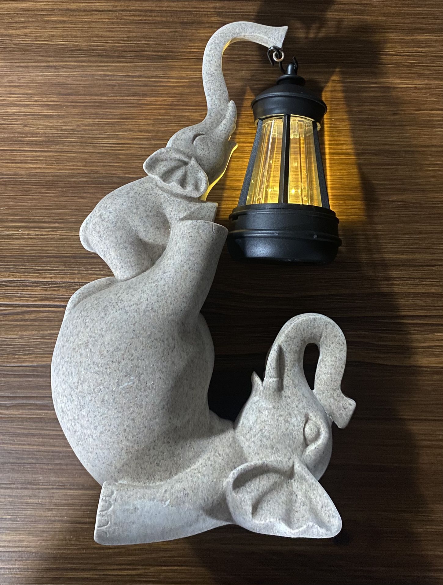 Beige Outdoor Elephant Statue with Hanging Lantern – Weather-Resistant Garden Accent