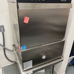 Commercial Dishwasher