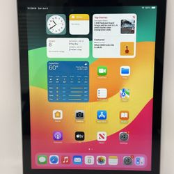 Apple iPad 6th Tablet 9.7 inch 32GB