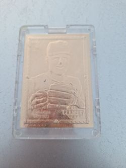 Enclosed 22-Karat gold foil Nolan Ryan baseball card