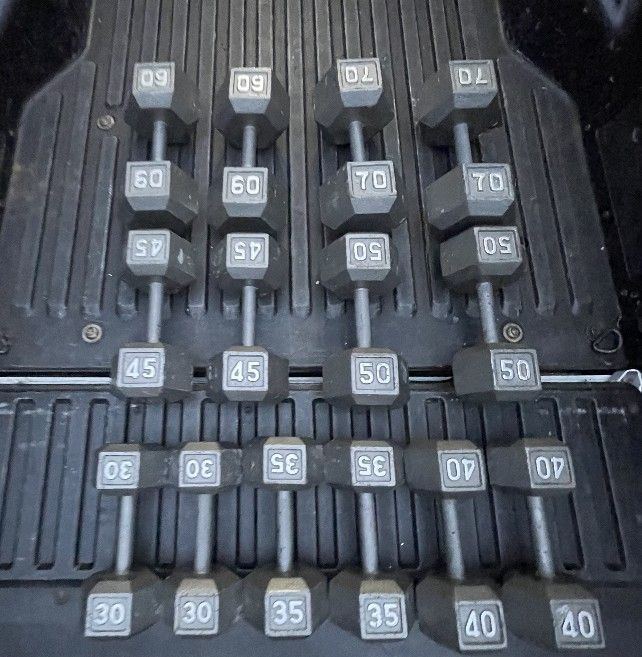 GREAT CONDITION) : SET OF STEEL HEX DUMBBELLS (PAIRS OF) : 30s 35s 40s 45s 50s 60s * ( 70s SOLD)