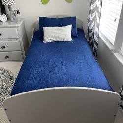bed including mattress