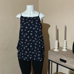 Women’s Blouse Size Xl 