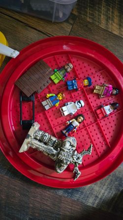 Legos & off brand lot
