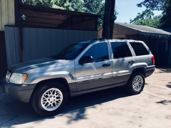 2002 Jeep Grand Cherokee $2600