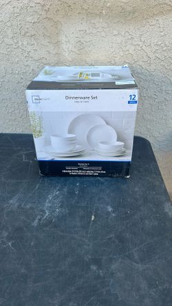 Dinnerware Set 12pcs