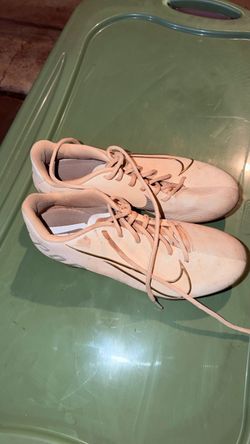 Men’s Nike Baseball Cleats Size (9)