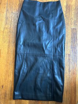 Ann Taylor black leather maxi skirt with zipper Size 2